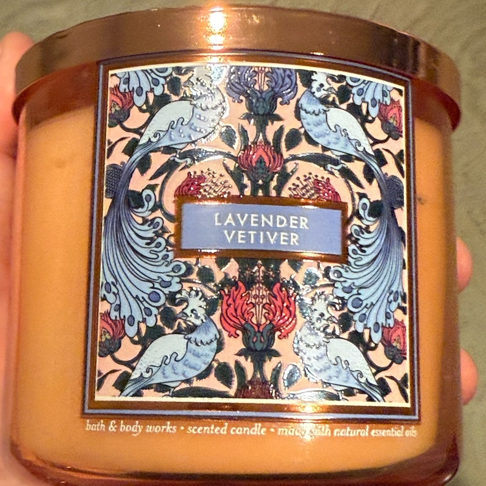 Bath & Body Works Lavender Vetiver Candle - Orange and Blue